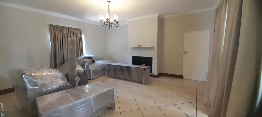 To Let 4 Bedroom Property for Rent in Menlo Park Gauteng