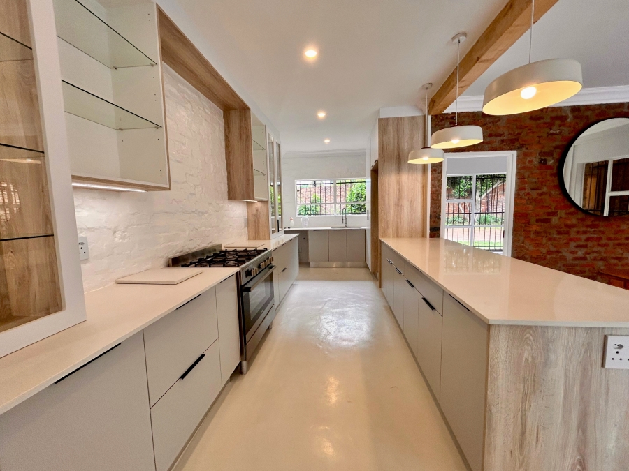 3 Bedroom Property for Sale in Faerie Glen Gauteng