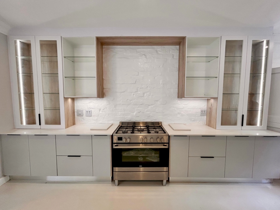 3 Bedroom Property for Sale in Faerie Glen Gauteng