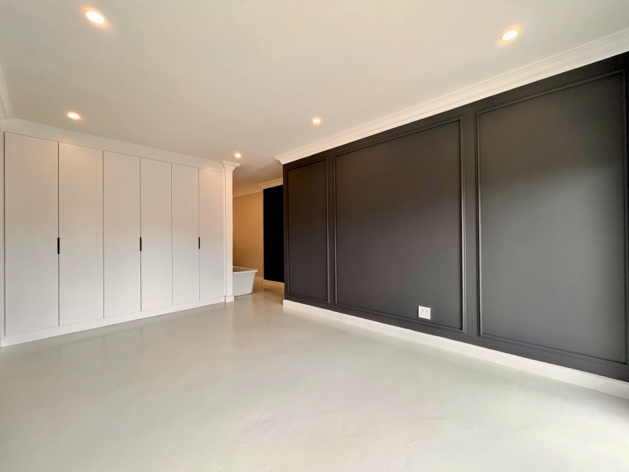 3 Bedroom Property for Sale in Faerie Glen Gauteng