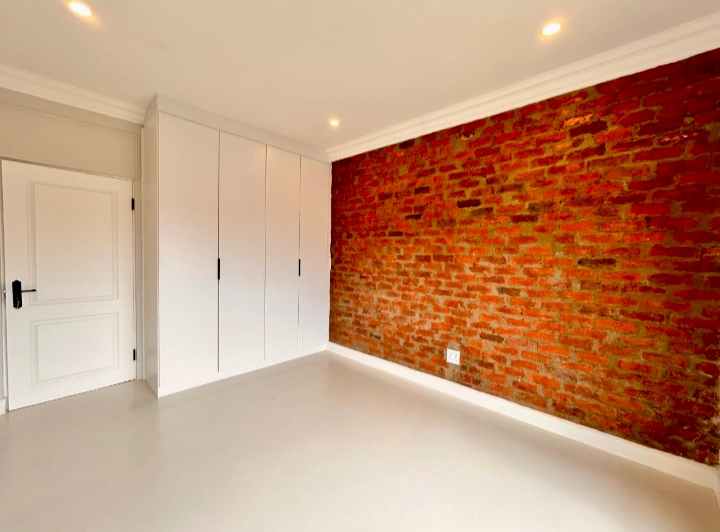 3 Bedroom Property for Sale in Faerie Glen Gauteng