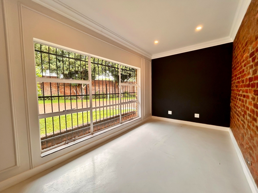 3 Bedroom Property for Sale in Faerie Glen Gauteng