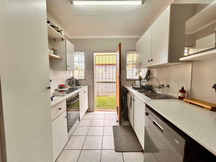 2 Bedroom Property for Sale in Moreleta Park Gauteng
