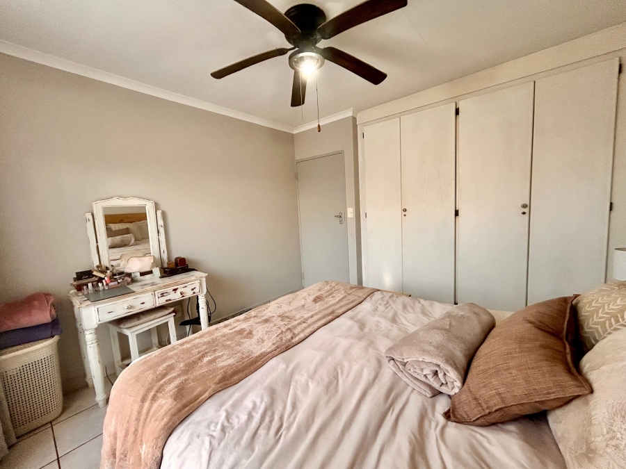 2 Bedroom Property for Sale in Moreleta Park Gauteng