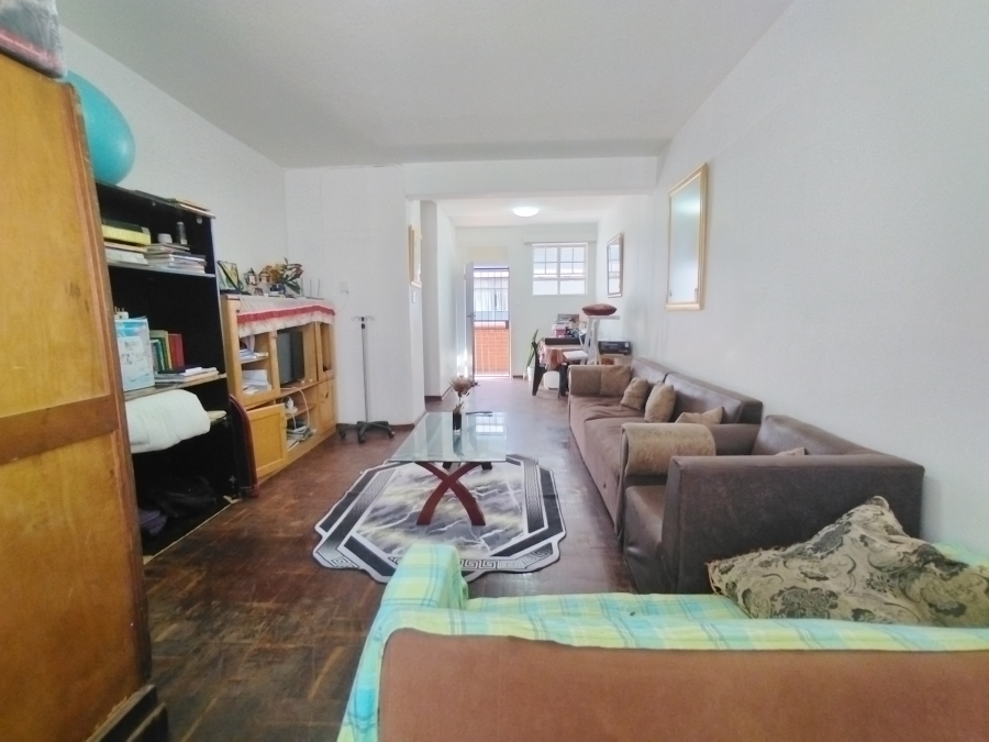 2 Bedroom Property for Sale in Sunnyside Gauteng