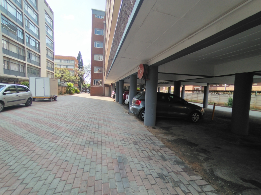 2 Bedroom Property for Sale in Sunnyside Gauteng