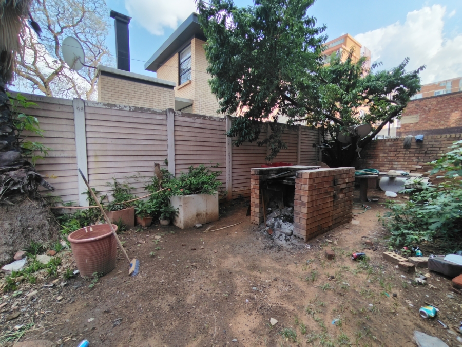 2 Bedroom Property for Sale in Sunnyside Gauteng