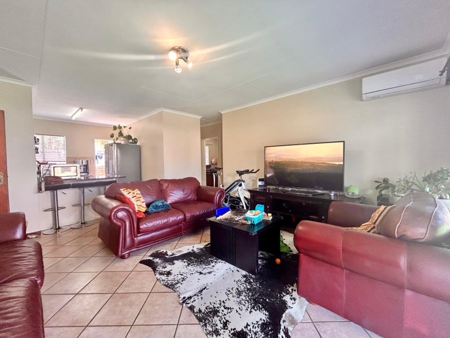 2 Bedroom Property for Sale in Elardus Park Gauteng