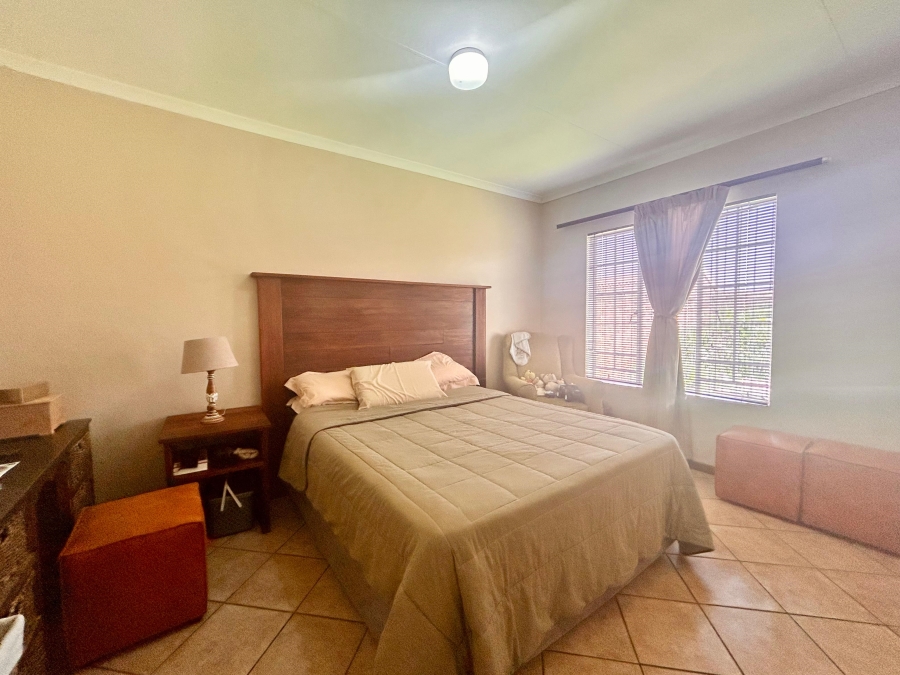 2 Bedroom Property for Sale in Elardus Park Gauteng