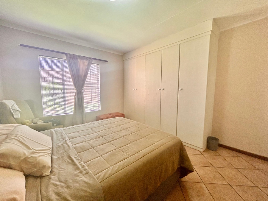 2 Bedroom Property for Sale in Elardus Park Gauteng