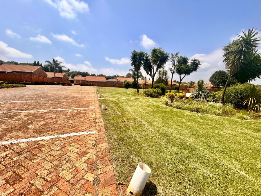 2 Bedroom Property for Sale in Elardus Park Gauteng