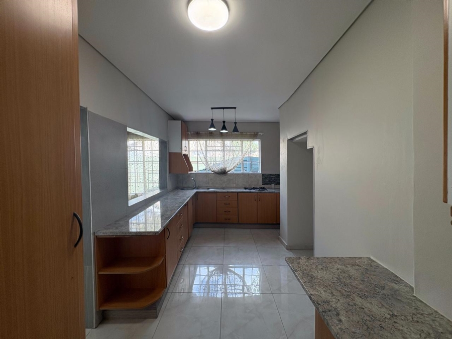 To Let 1 Bedroom Property for Rent in Wierda Park Gauteng