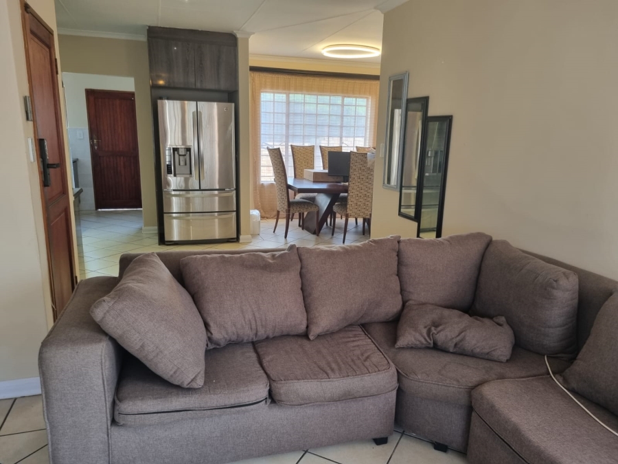 To Let 3 Bedroom Property for Rent in Moreleta Park Gauteng