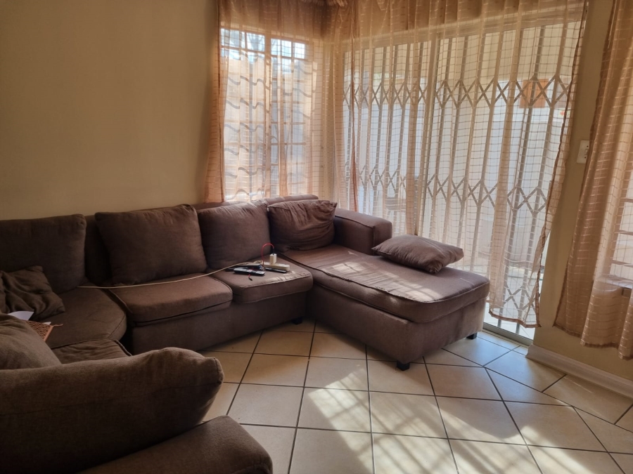 To Let 3 Bedroom Property for Rent in Moreleta Park Gauteng
