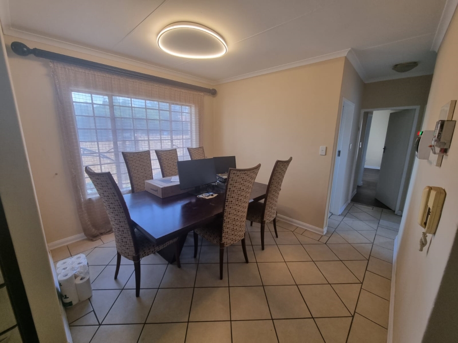 To Let 3 Bedroom Property for Rent in Moreleta Park Gauteng