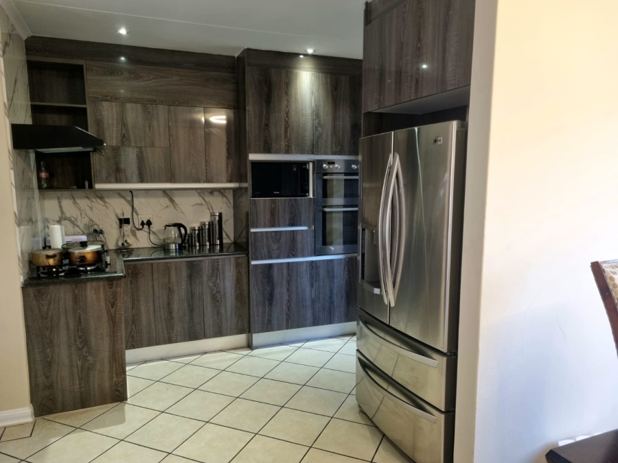 To Let 3 Bedroom Property for Rent in Moreleta Park Gauteng