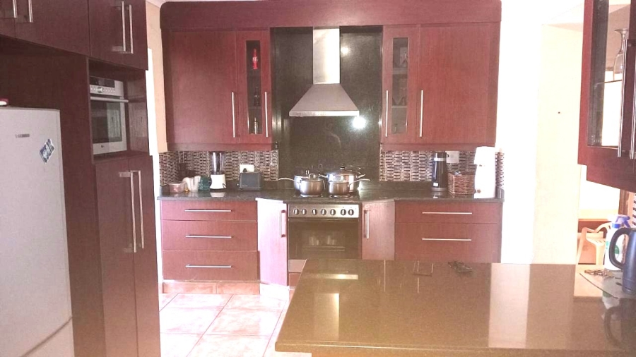 4 Bedroom Property for Sale in Kwaggasrand Gauteng