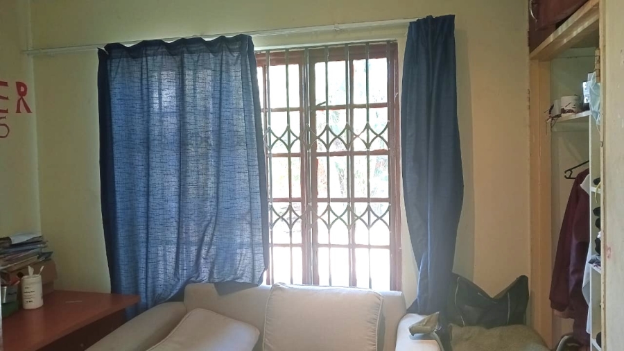 4 Bedroom Property for Sale in Kwaggasrand Gauteng