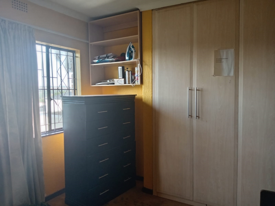 To Let 3 Bedroom Property for Rent in Lyndhurst Gauteng