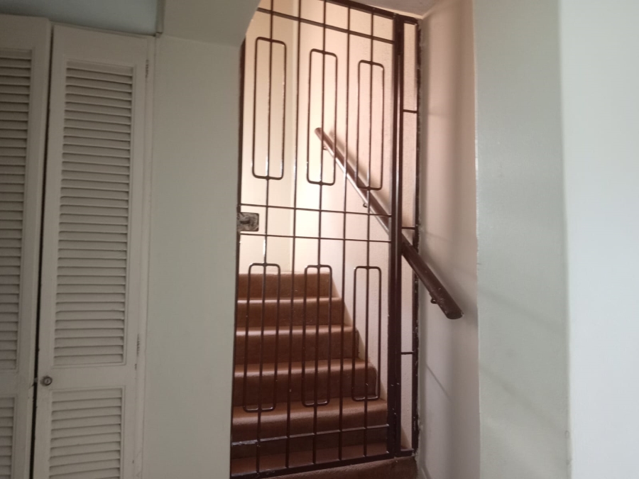 To Let 3 Bedroom Property for Rent in Lyndhurst Gauteng