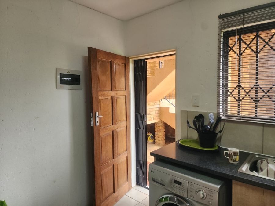 2 Bedroom Property for Sale in Princess A H Gauteng