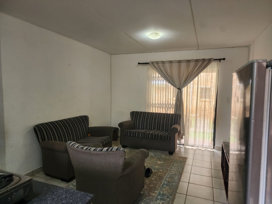 2 Bedroom Property for Sale in Princess A H Gauteng