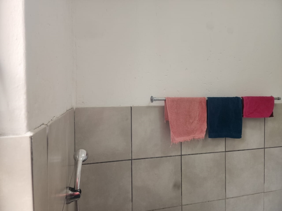 2 Bedroom Property for Sale in Princess A H Gauteng