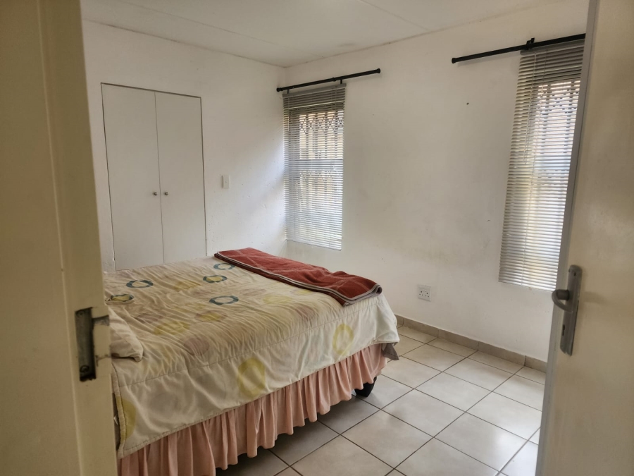 2 Bedroom Property for Sale in Princess A H Gauteng