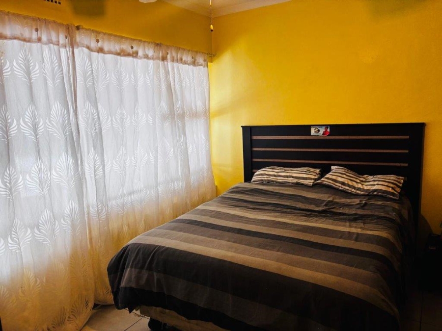 3 Bedroom Property for Sale in Wentworth Park Gauteng