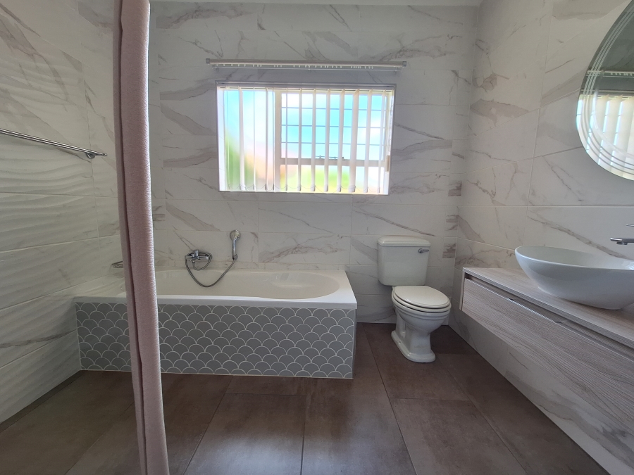 3 Bedroom Property for Sale in Wilro Park Gauteng