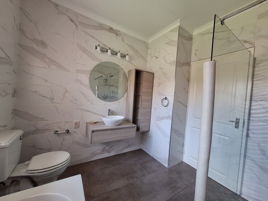 3 Bedroom Property for Sale in Wilro Park Gauteng