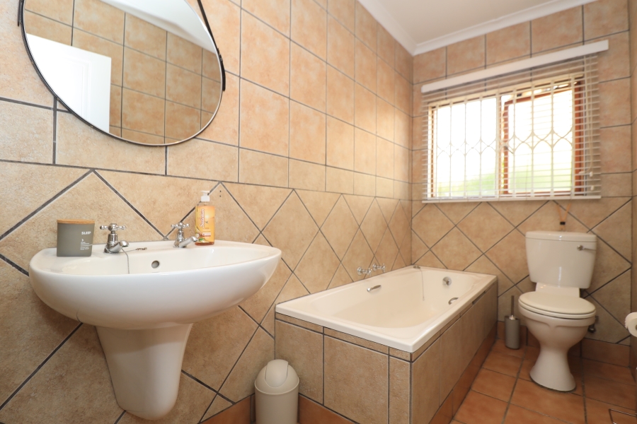 3 Bedroom Property for Sale in Homes Haven Gauteng
