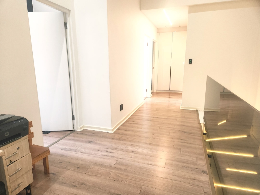 3 Bedroom Property for Sale in Broadacres Gauteng