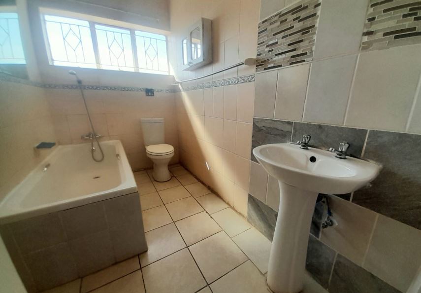 To Let 3 Bedroom Property for Rent in Lindhaven Gauteng