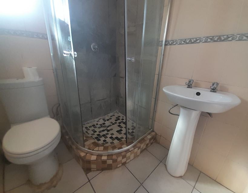 To Let 3 Bedroom Property for Rent in Lindhaven Gauteng