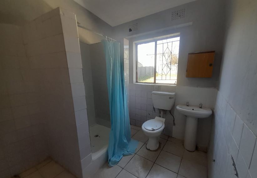 To Let 3 Bedroom Property for Rent in Lindhaven Gauteng