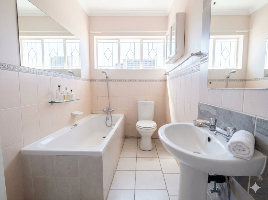 To Let 3 Bedroom Property for Rent in Lindhaven Gauteng