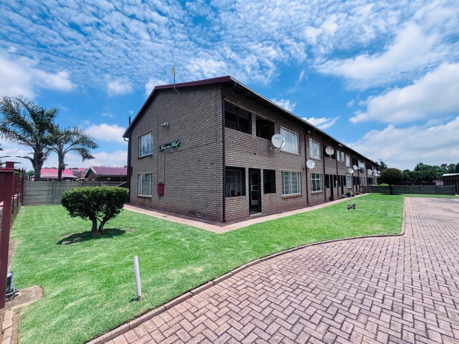 To Let 2 Bedroom Property for Rent in Culemborg Park Gauteng