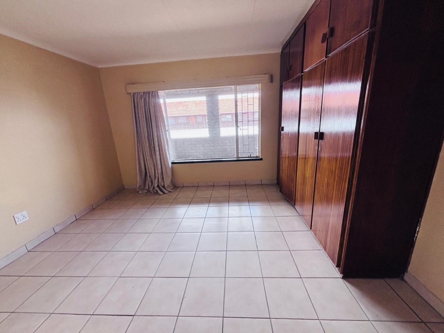 To Let 2 Bedroom Property for Rent in Culemborg Park Gauteng