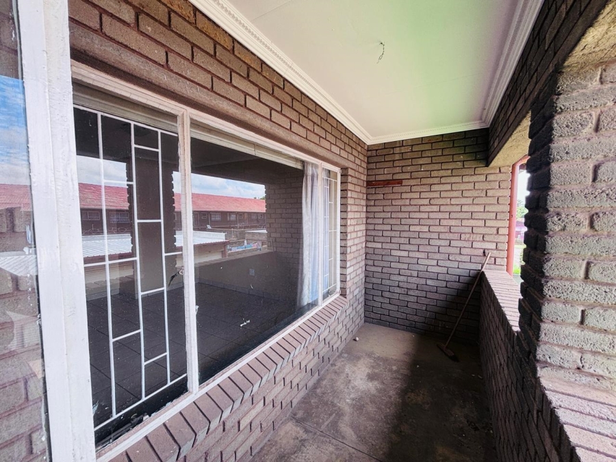 To Let 2 Bedroom Property for Rent in Culemborg Park Gauteng