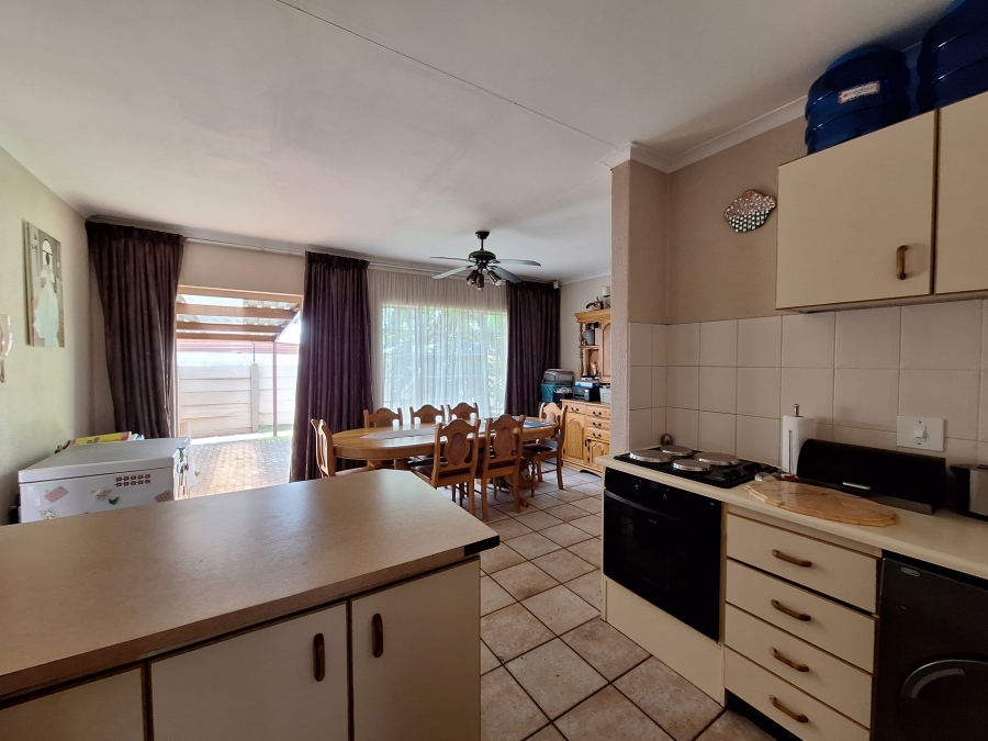 3 Bedroom Property for Sale in Randpoort Gauteng