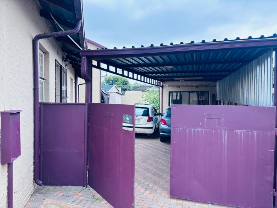 4 Bedroom Property for Sale in Krugersdorp West Gauteng