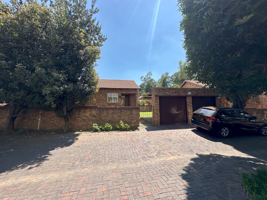 To Let 3 Bedroom Property for Rent in Wilgeheuwel Gauteng