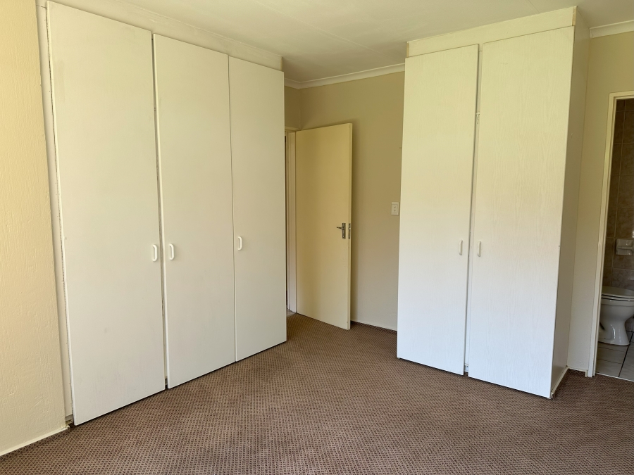 To Let 3 Bedroom Property for Rent in Wilgeheuwel Gauteng