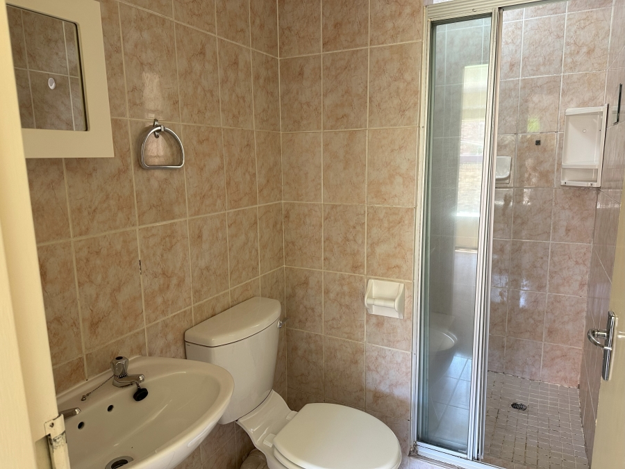 To Let 3 Bedroom Property for Rent in Wilgeheuwel Gauteng