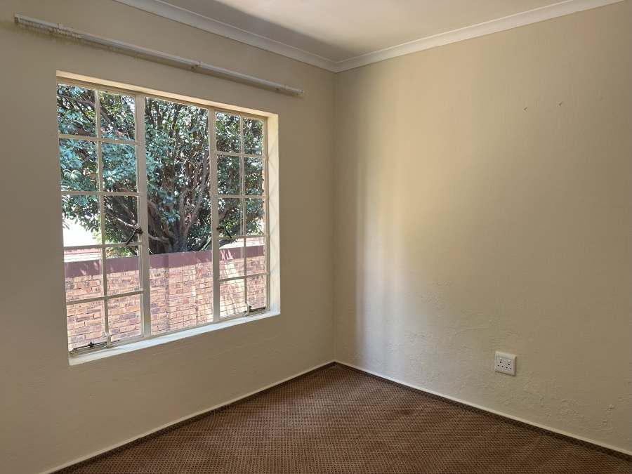 To Let 3 Bedroom Property for Rent in Wilgeheuwel Gauteng