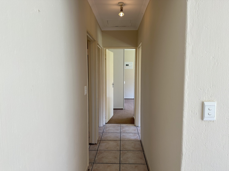 To Let 3 Bedroom Property for Rent in Wilgeheuwel Gauteng