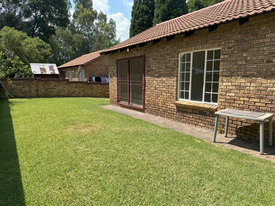 To Let 3 Bedroom Property for Rent in Wilgeheuwel Gauteng