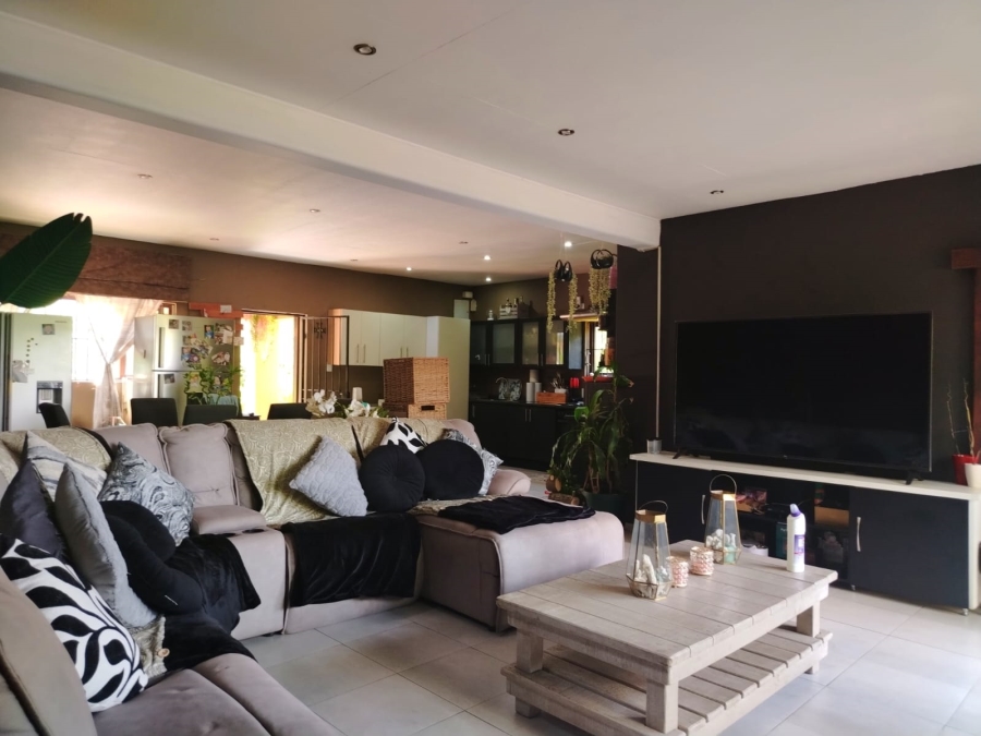 To Let 2 Bedroom Property for Rent in Muldersdrift Gauteng