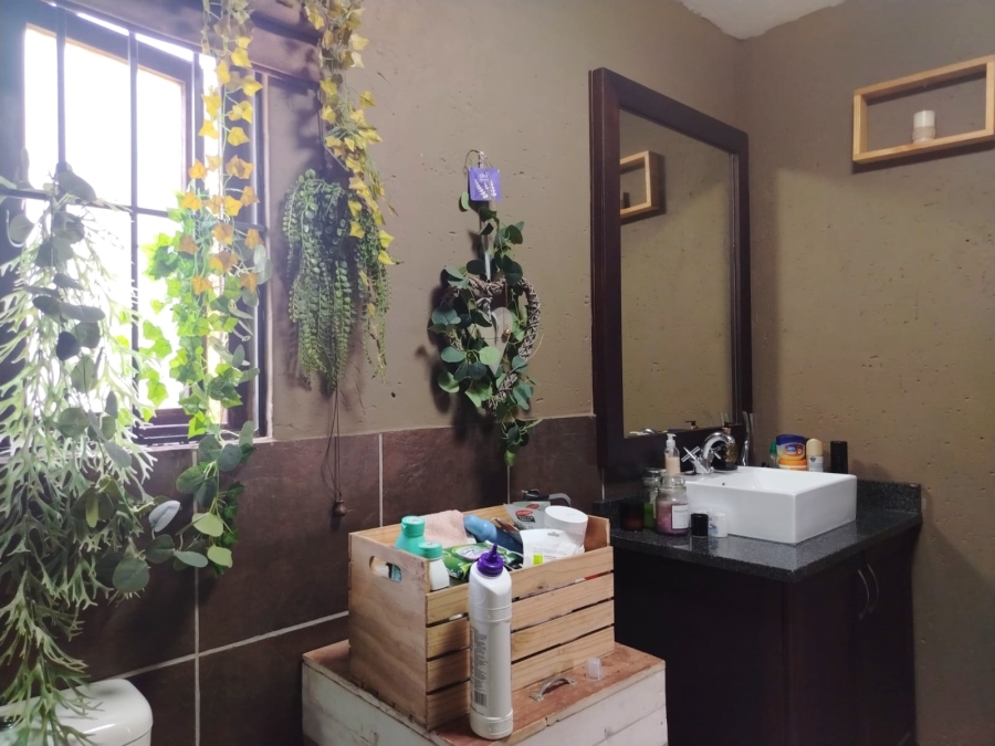 To Let 2 Bedroom Property for Rent in Muldersdrift Gauteng